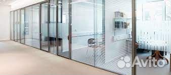 Перегородки алюминиевые остекление