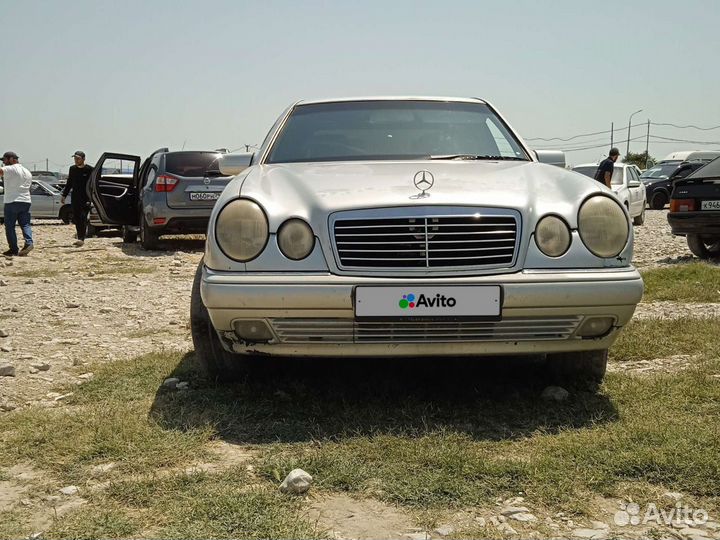 Mercedes-Benz E-класс 2.4 МТ, 1997, 470 000 км