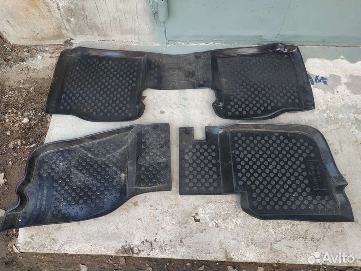 Коврики салона Каризма