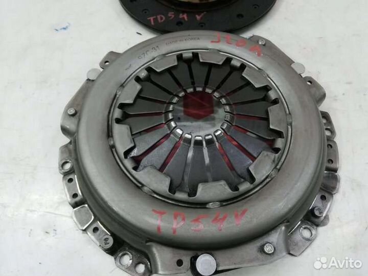 Диск и корзина сцепления Suzuki Grand Vitara TD54V