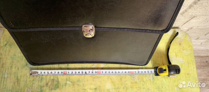 Кожаный портфель