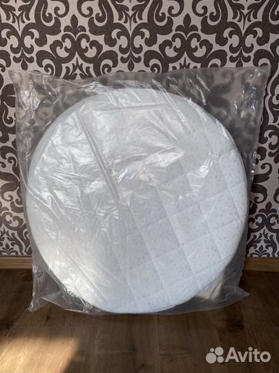 Матрас в круглую кроватку