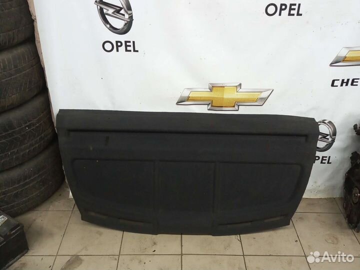 Задняя полка Опель Астра Н седан