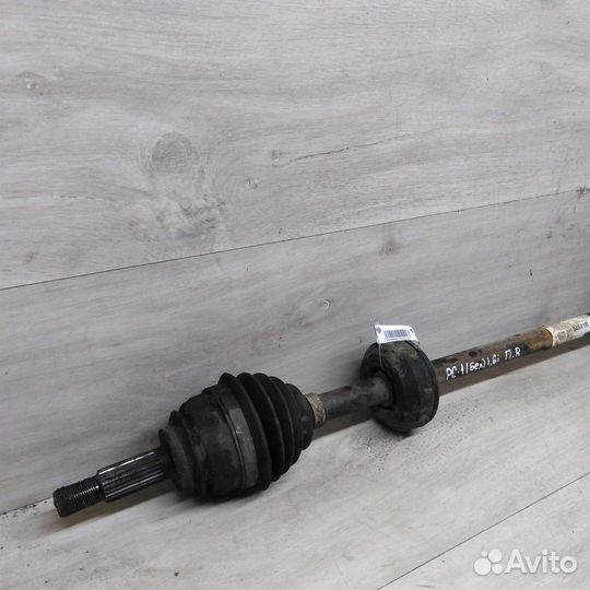 Полуось правая привод Renault Sandero I