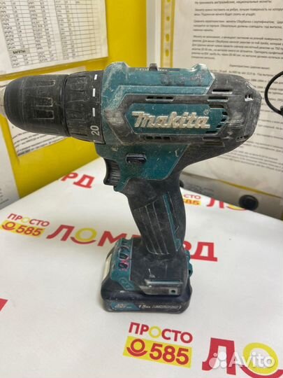 Аккумуляторная дрель-шуруповерт Makita DF333D