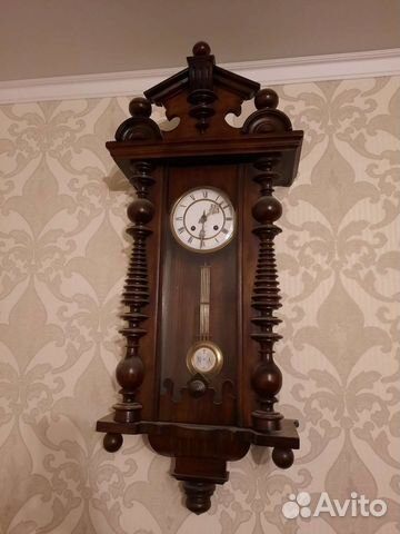 Старинные настенные часы