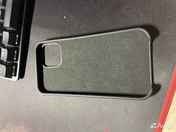 Чехол для iPhone 12