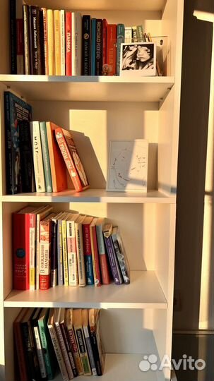 Книжный шкаф белый