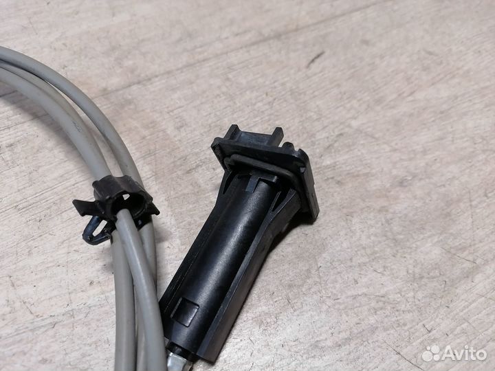 Трос лючка бензобака Hyundai Solaris Солярис