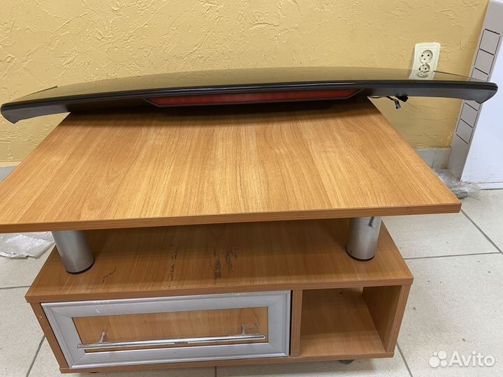 Спойлер на дверь багажника Audi Q8 с 2018г