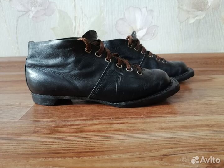 Лыжные ботинки р.37