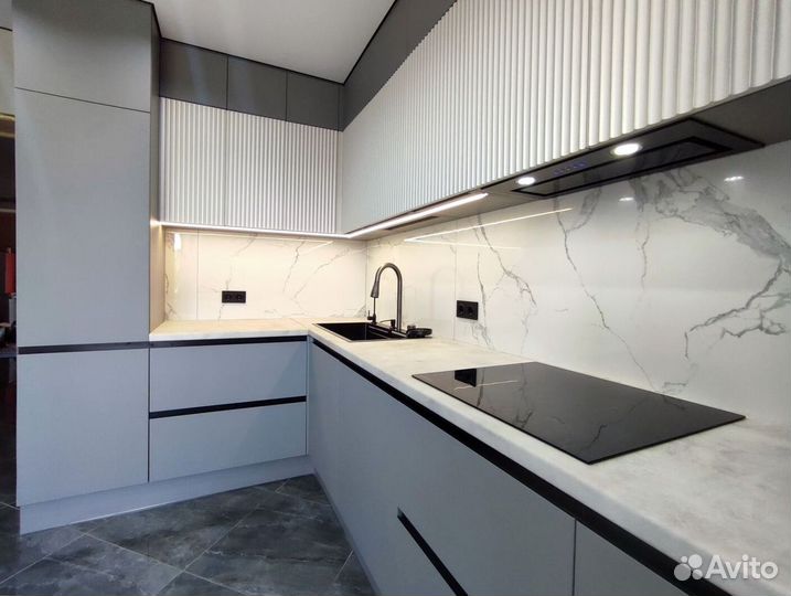 Кухонный гарнитур для небольшой кухни