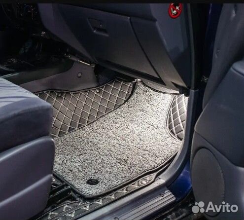 5D коврики на Toyota Sienna Elite