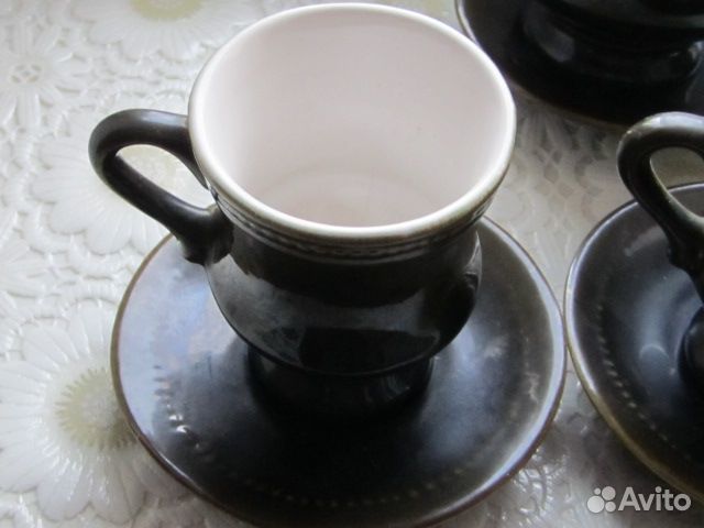 Графин и чашки