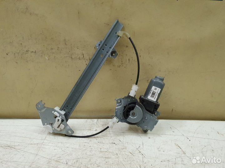 Стеклоподъемник задний правый Nissan Qashqai J10