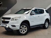 Chevrolet TrailBlazer 2.8 AT, 2013, 275 000 км, с пробегом, цена 1 637 000 руб.