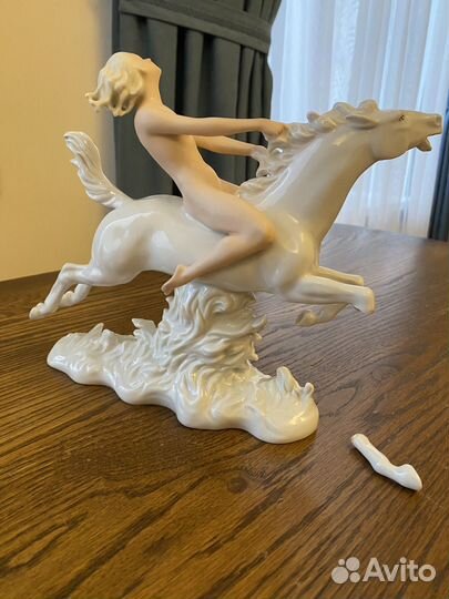 Фарфоровая статуэтка Наездница, Германия