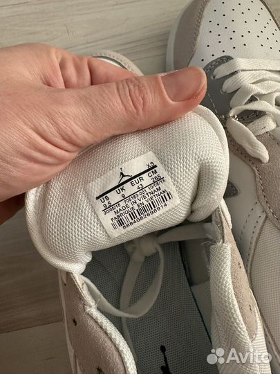 Кроссовки мужские 43 размер новые