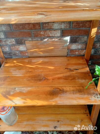 Стеллаж деревянный