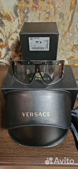 Солнцезащитные очки женские брендовые