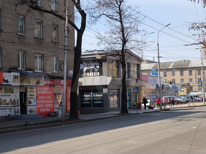 Площадь, 420 м²