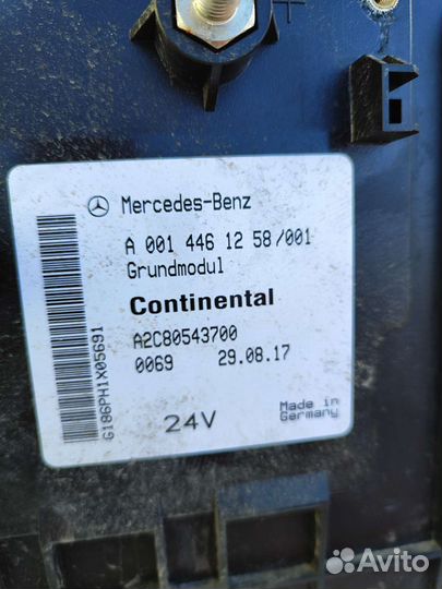 Блок GM A001 446 1258/001