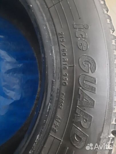 Yokohama Ice Guard F700Z 215/60 R16