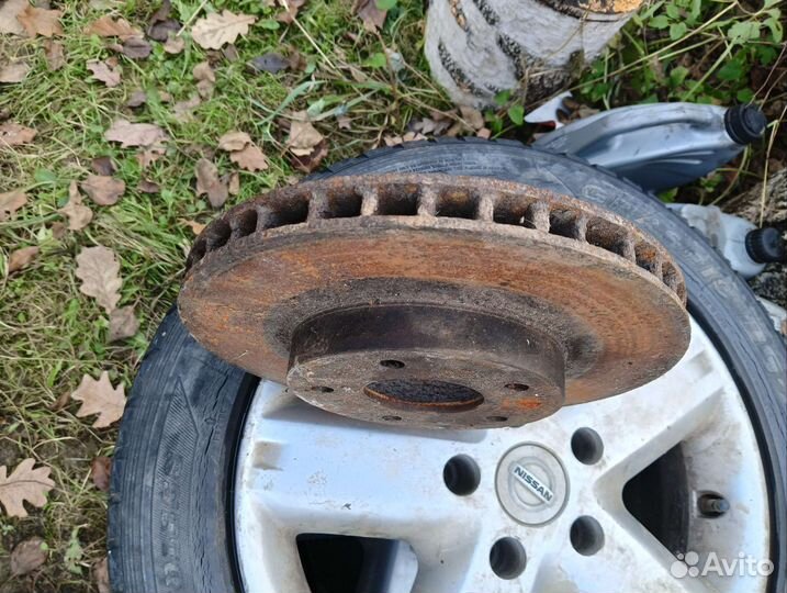 Для Nissan R'nessa