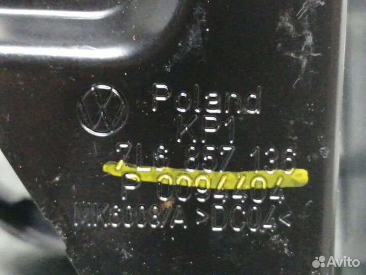 Подушка безопасности пассажирская (в торпедо)