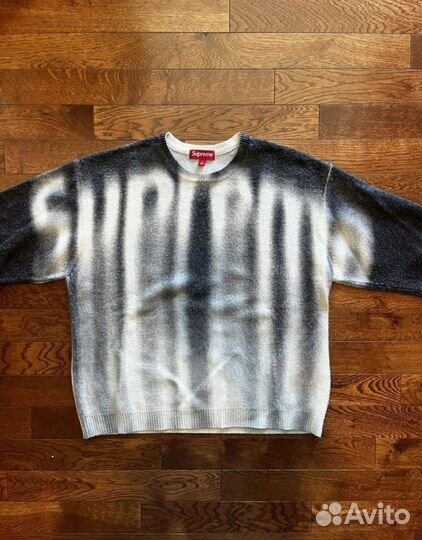 Свитер Supreme серый blurred