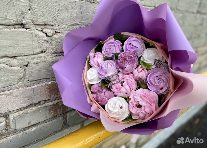 Сладкий букет из зефира Розы и Пионы