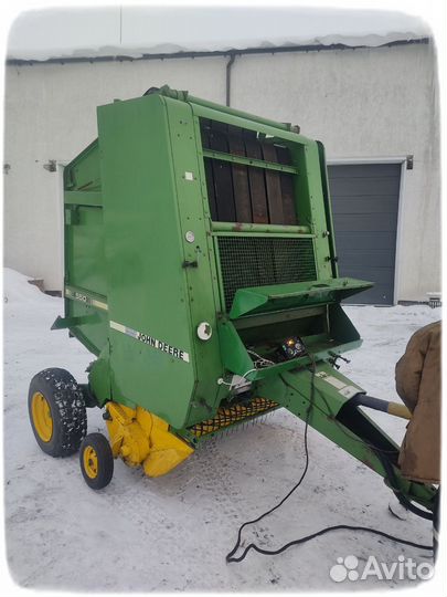 Пресс-подборщик John Deere 550, 1990