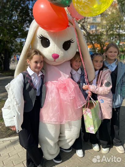 Поздравление от Белого Зайки / Аниматор