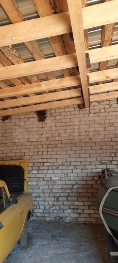 Гараж, > 30 м²