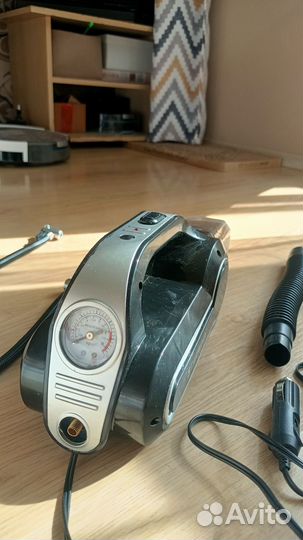 Автомобильный пылесос starwind