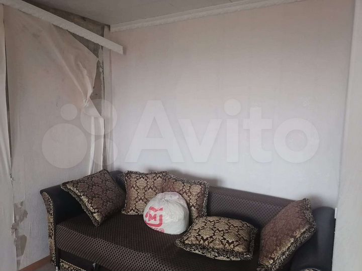 Дом 33,1 м² на участке 1 сот.