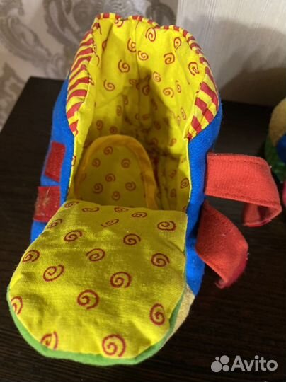 Игрушка Ботиночки развивающие Мякиши