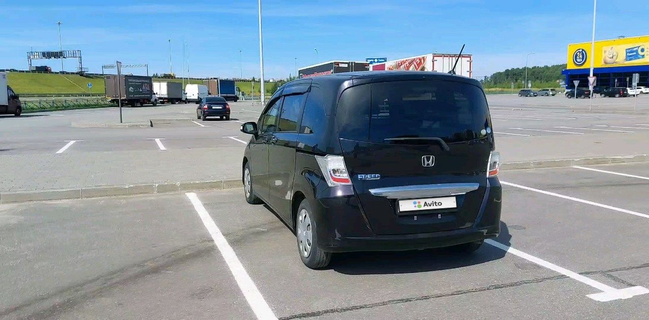 Honda Freed: фото владельца