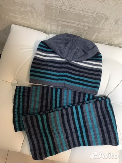 Комплект шапка и шарф на 5-7 лет