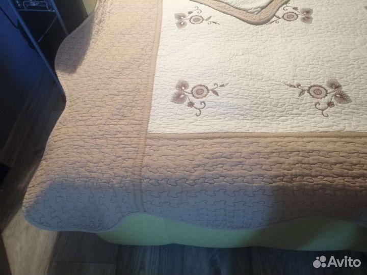 Покрывало на кровать