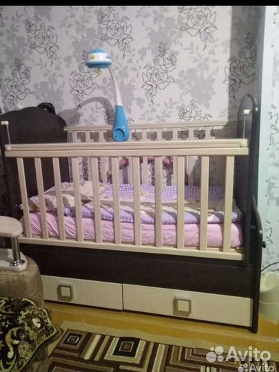 Детская кроватка