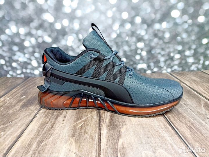 Мужские кроссовки