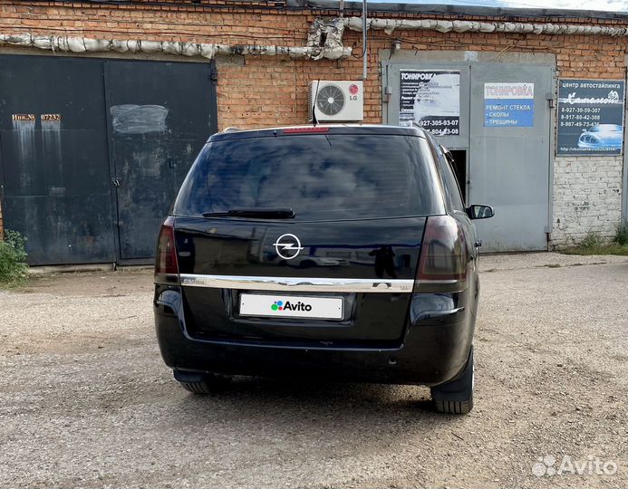 Opel Zafira, 2008