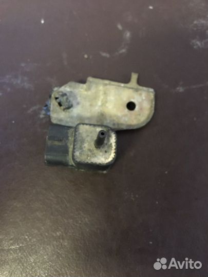 Датчик абсолютного давления Toyota chaser 100