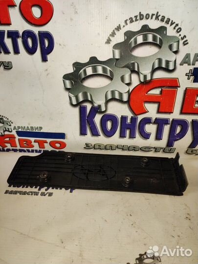 Накладка декоративная Hyundai Solaris седан G4FC