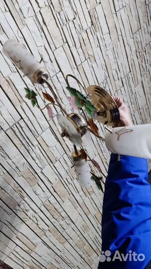 Люстра на 3 плафона