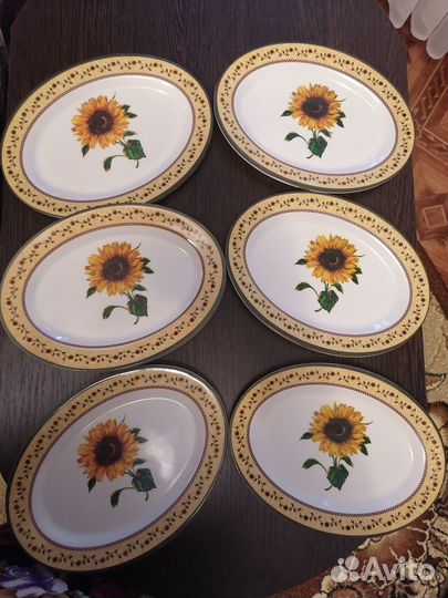 Набор тарелок 