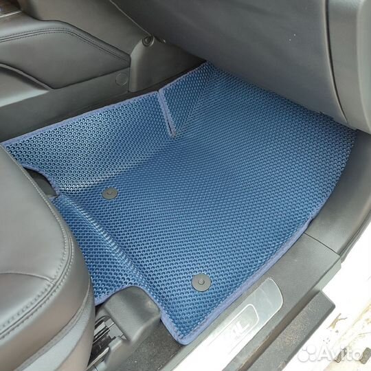 Комплект EVA ковриков на Haval H9 с бортами