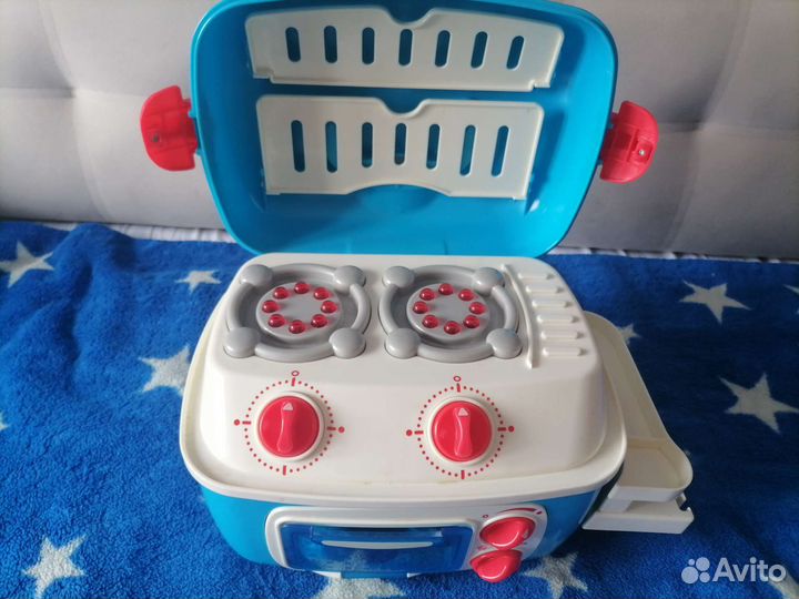 Детская кухня+посуда, овощи ифрукты