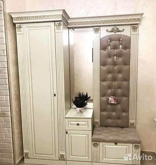 Собственная фабрика, прихожие